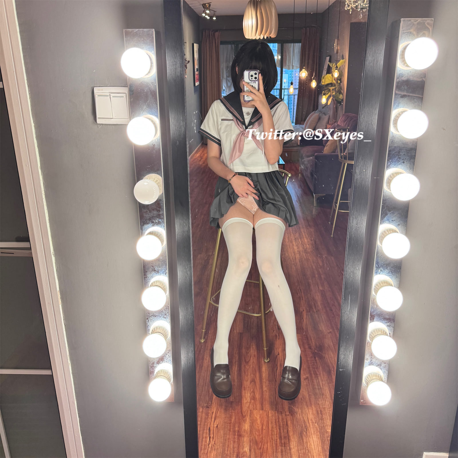 眼酱大魔王w2024年4月fantia会员订阅36p2v