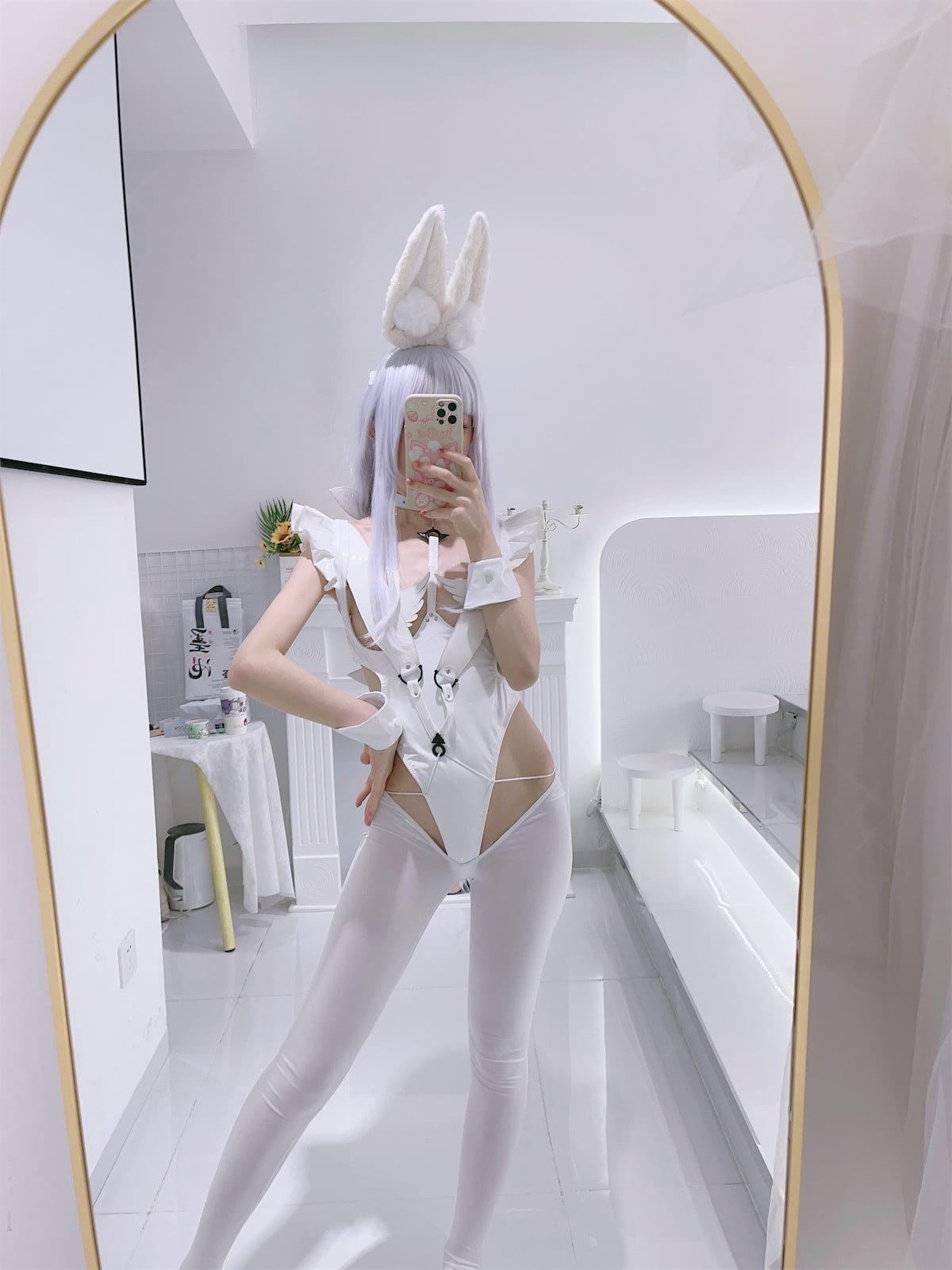 Coser衣衣恶毒兔女郎自摄39p4v