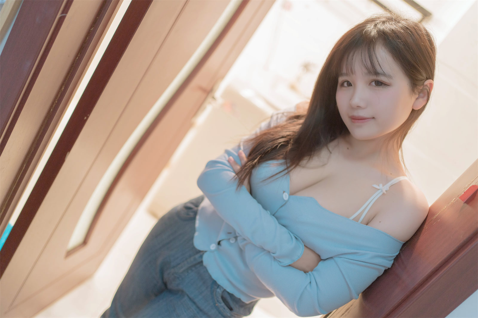 阿半今天很开心住在隔壁的太太37p