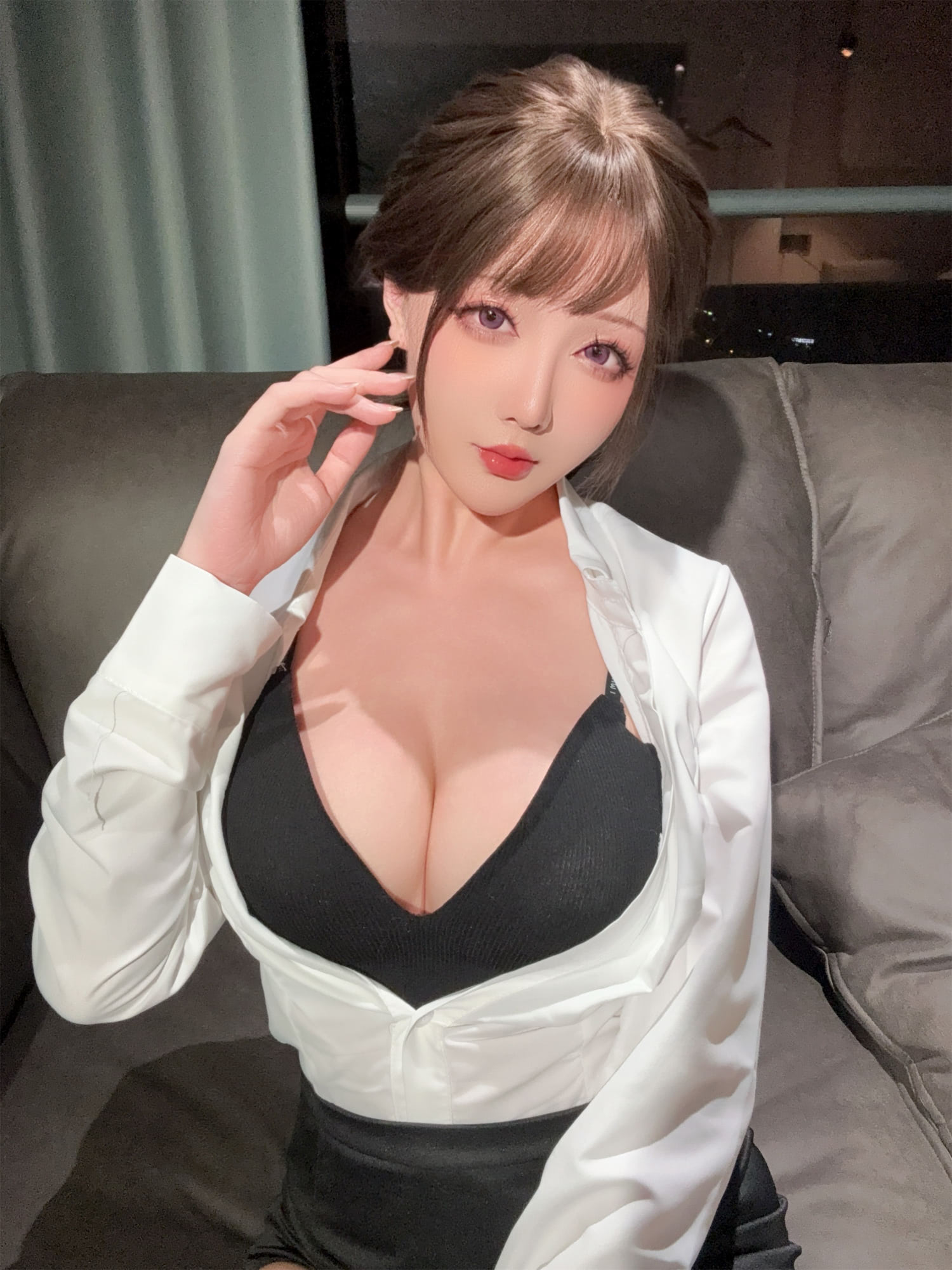 星之迟迟不胜酒力的新人后辈103p3v