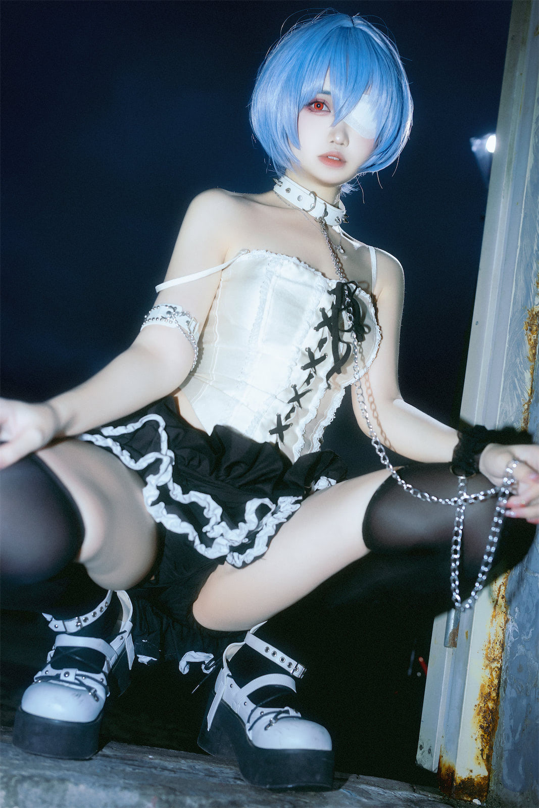 洛桑w伊梓雨后天台35p