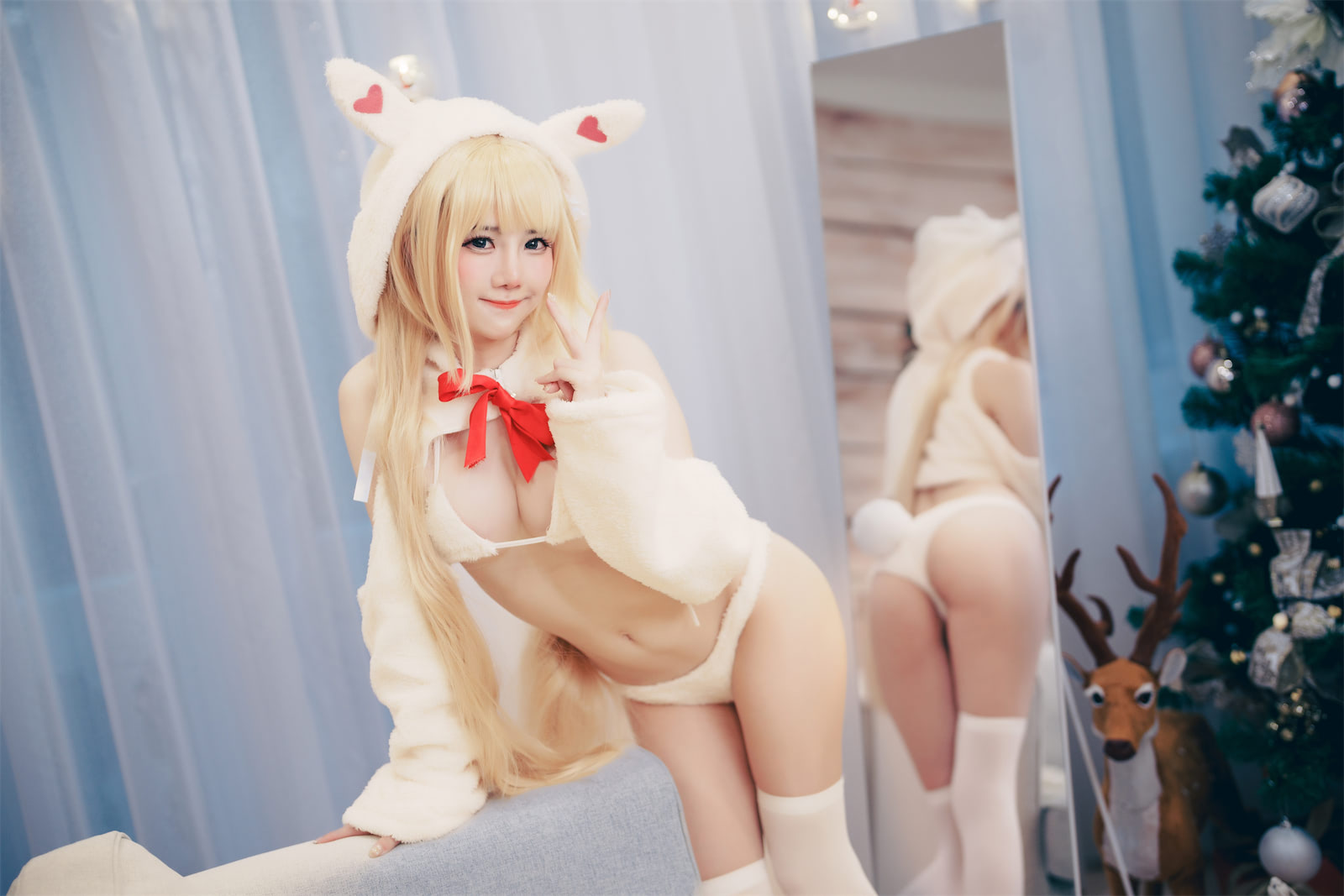Sally Dorasnow圣诞Marin兔女郎48p_2