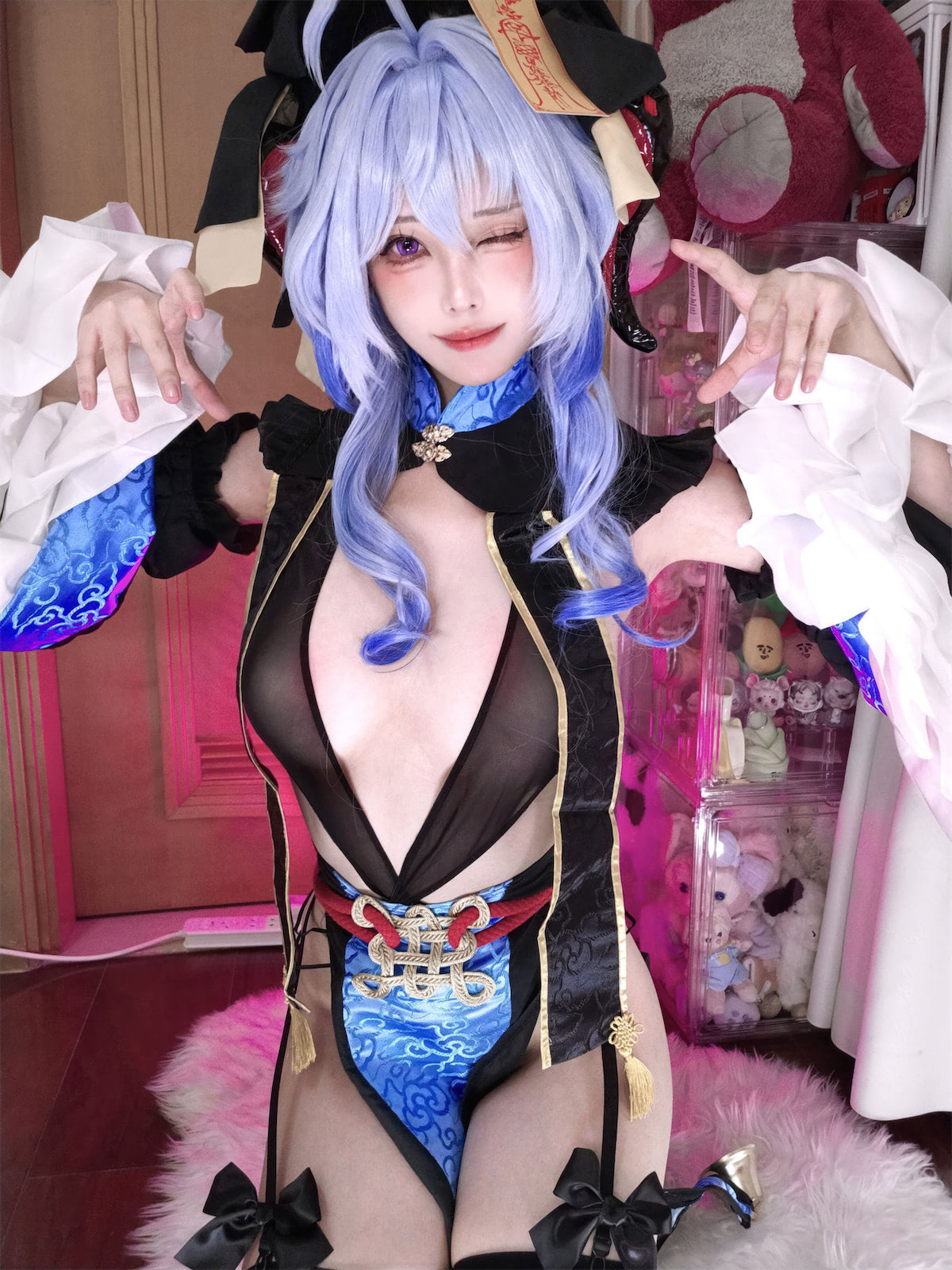 蜜汁猫裘原神甘雨小僵尸自拍47p3v