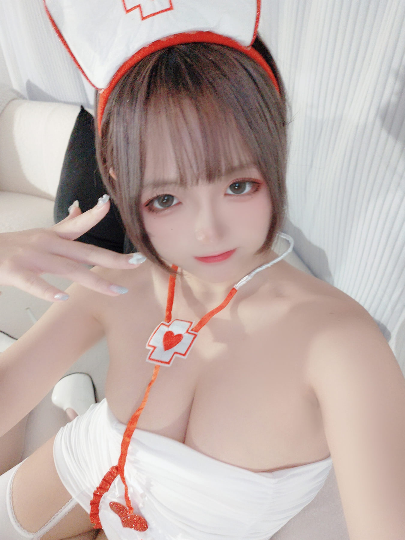 日奈娇护士姐姐自摄51p_4