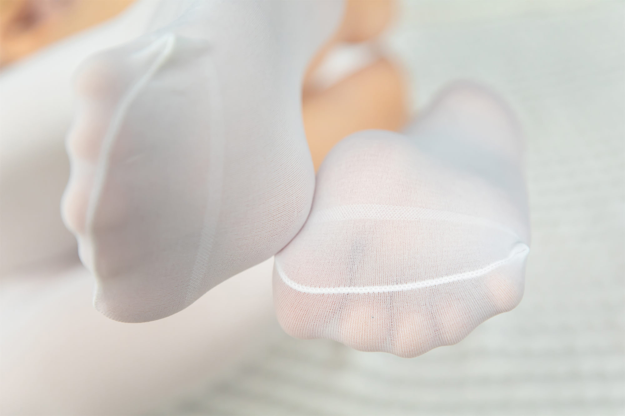 神楽坂真冬白丝小熊75p2v