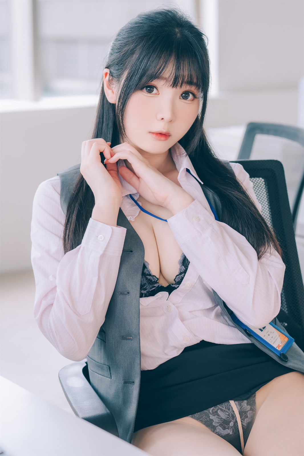 霜月shimo霜月的秘密辦公室125p_4