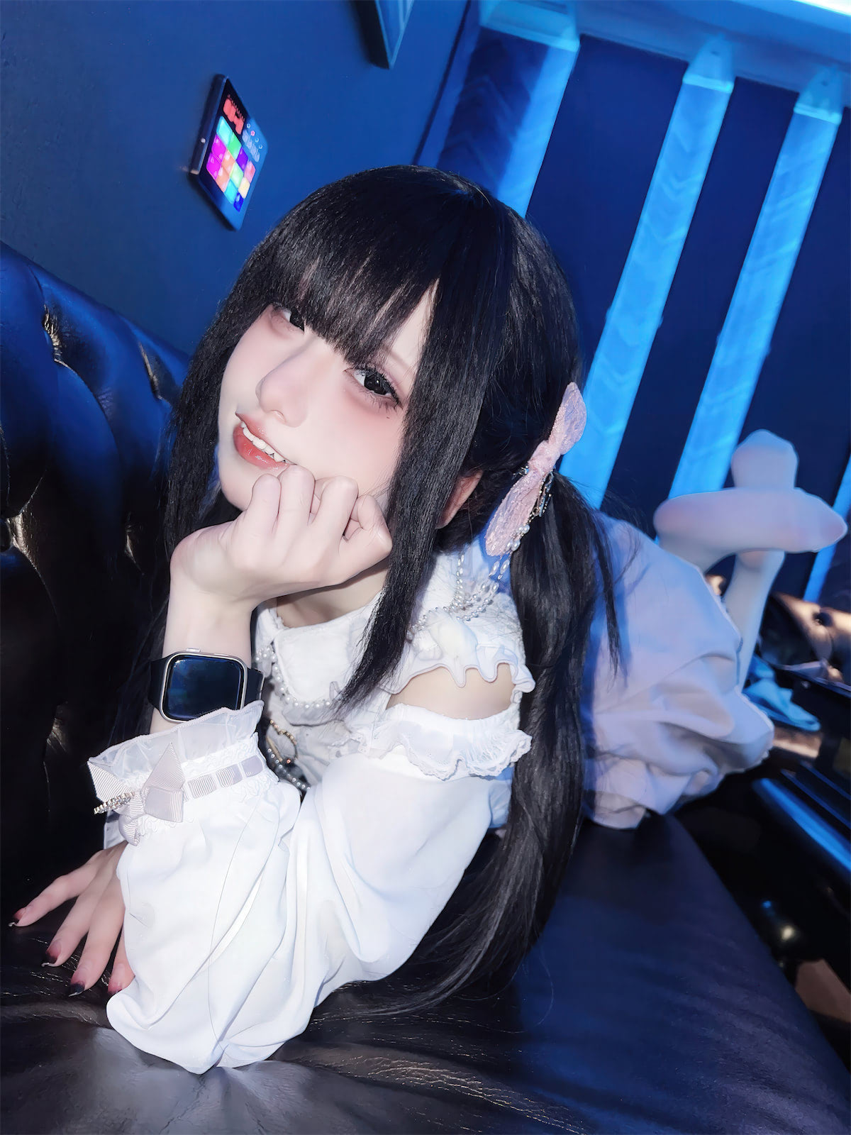 纸悦Etsu_ko与地雷系女子的KTV约会44p_1