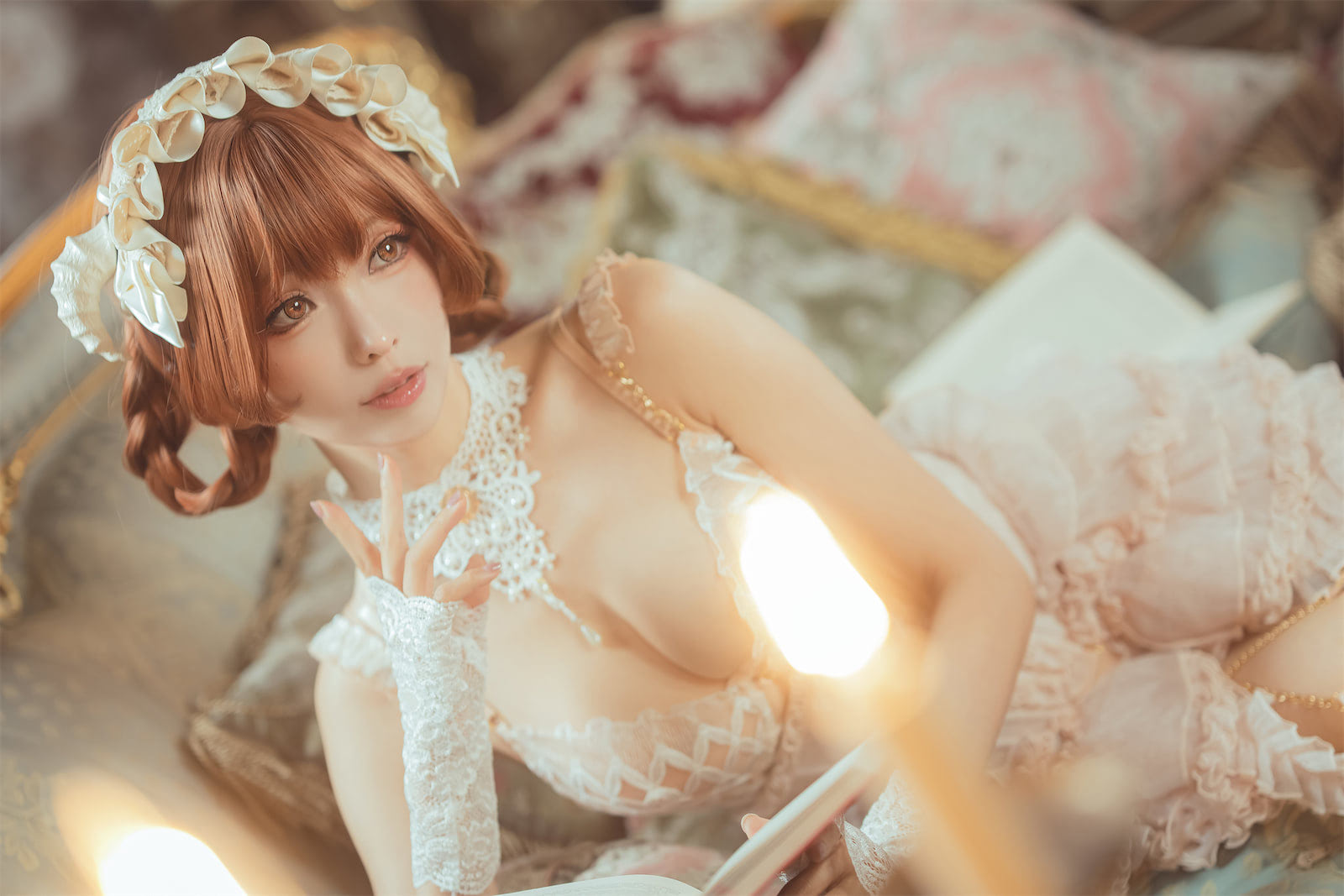 ElyEE子书本魔女33p4v_4