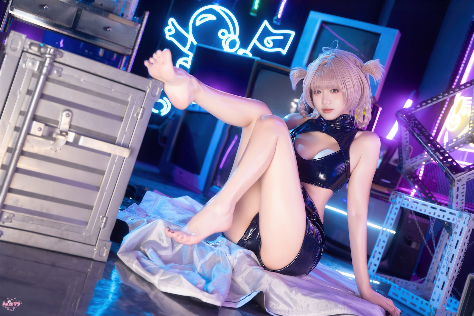 柒柒要乖哦常服七草荠36p