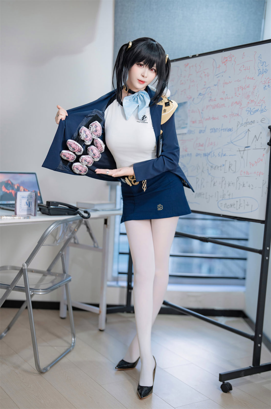 轩萧学姐胜利女神索拉空姐50p