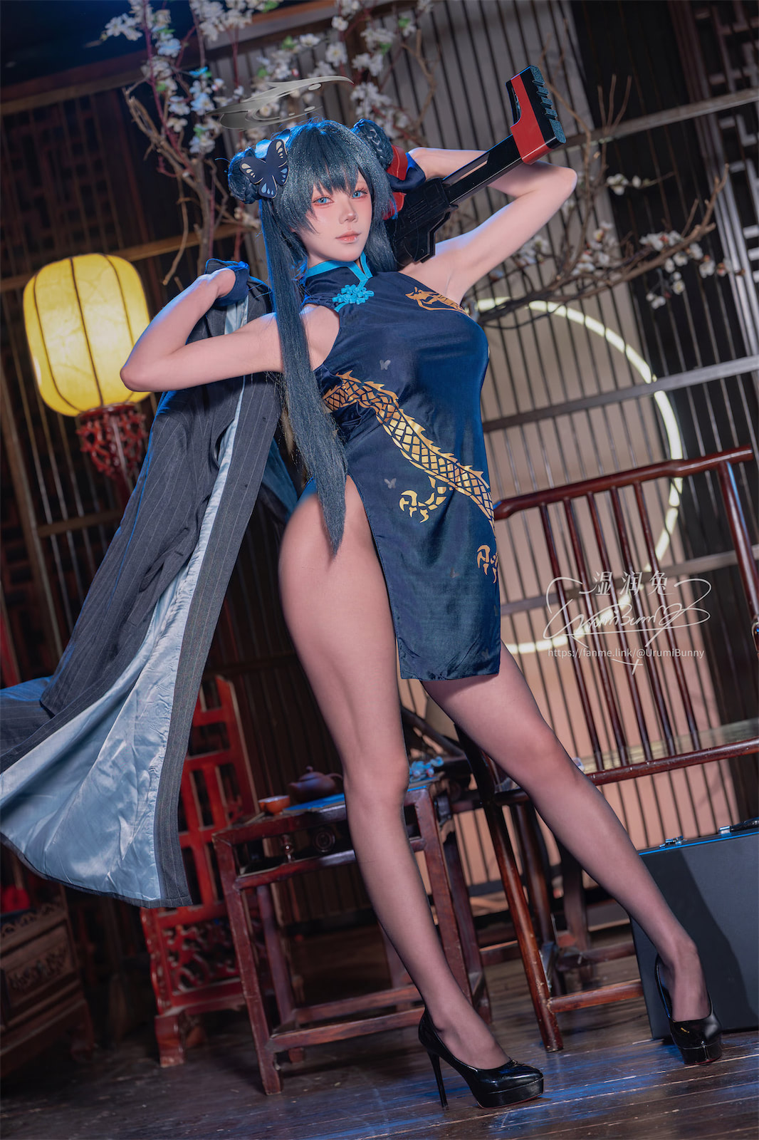 咬一口兔娘碧蓝档案龙华妃咲112p2v_1