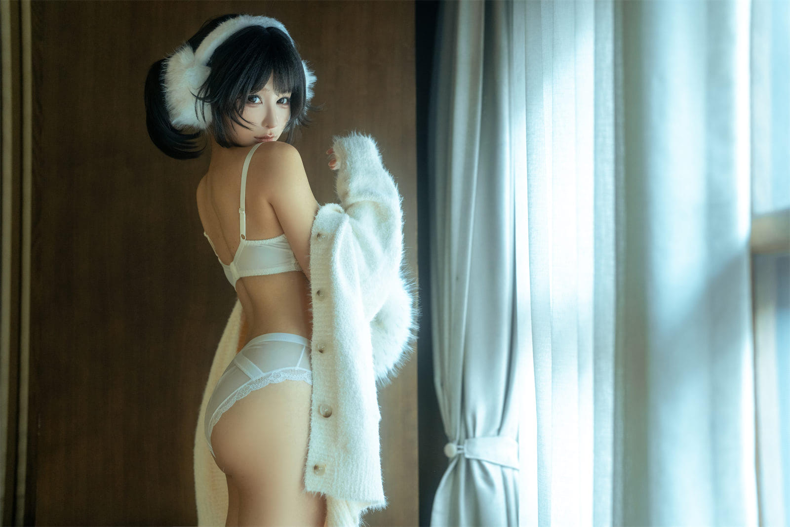 蠢沫沫白毛衣18p2v