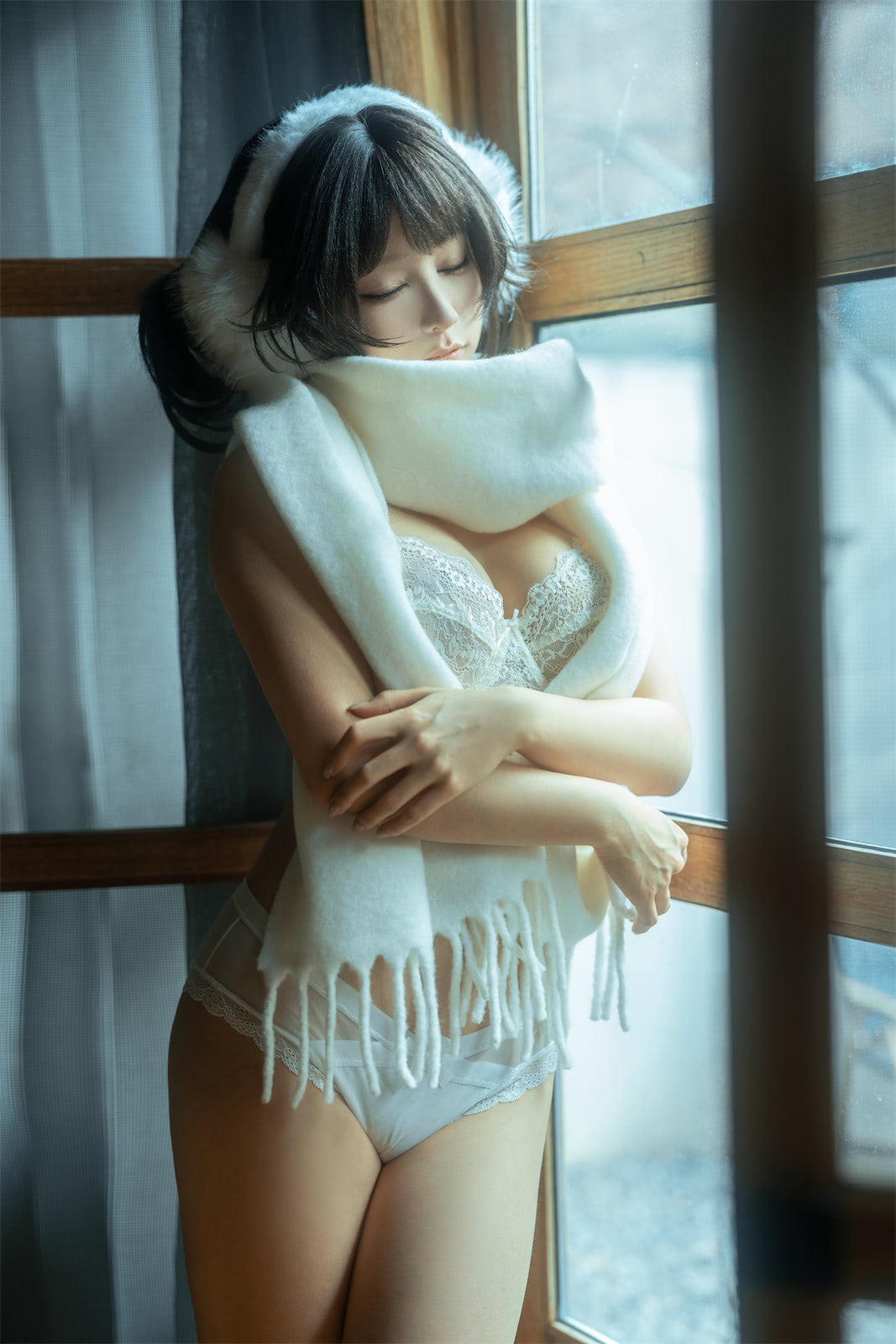 蠢沫沫白毛衣18p2v_2