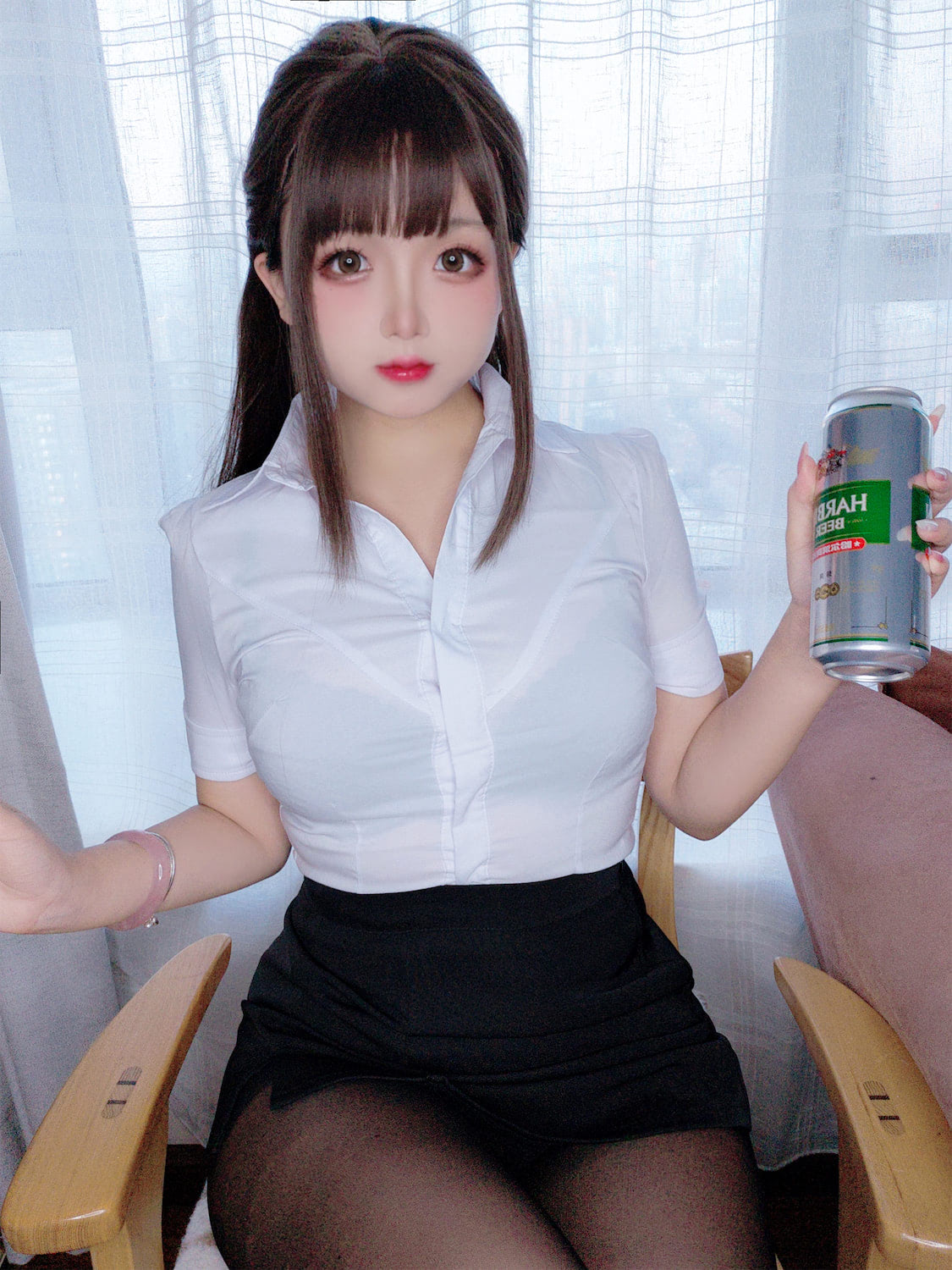 日奈娇ol醉酒自拍70p_1